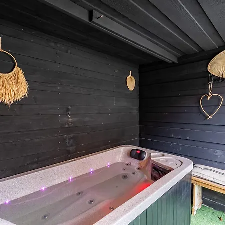 Apartment L'etoile - 3 De Charme & Jacuzzi *