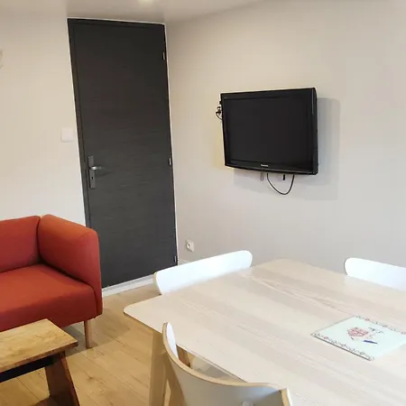 De L'etoile 3 - Jacuzzi Apartment