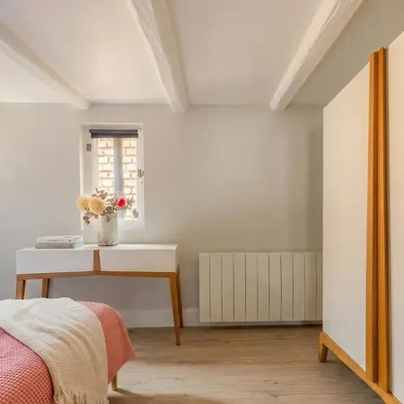Etoile & Colombage - 3 & Jacuzzi Apartment *